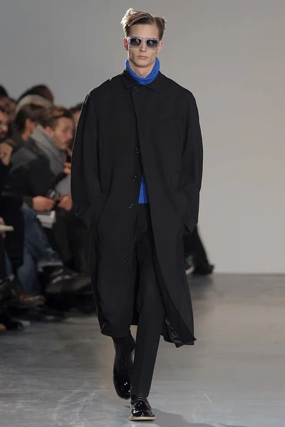 Look 26